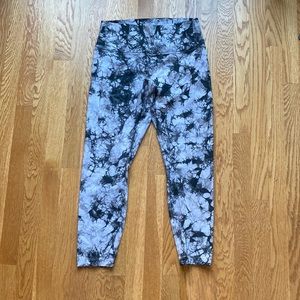 Lululemon Wunder Under Leggings